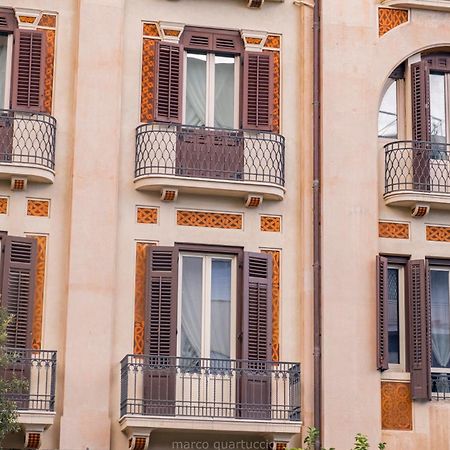 360Me Palace Μεσίνα Εξωτερικό φωτογραφία